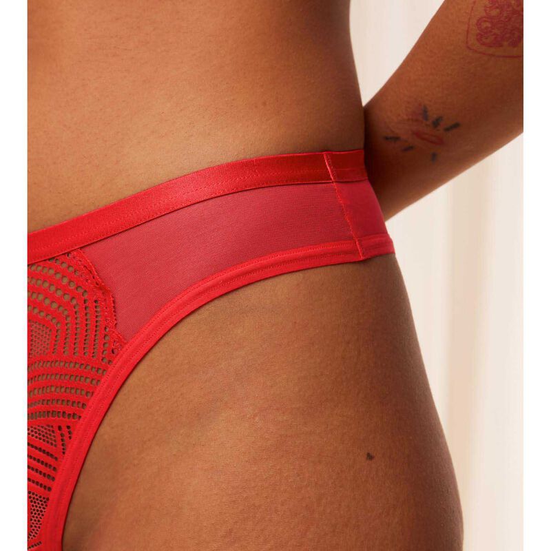 Triumph Delightful Spotlight Brazilian image number 2